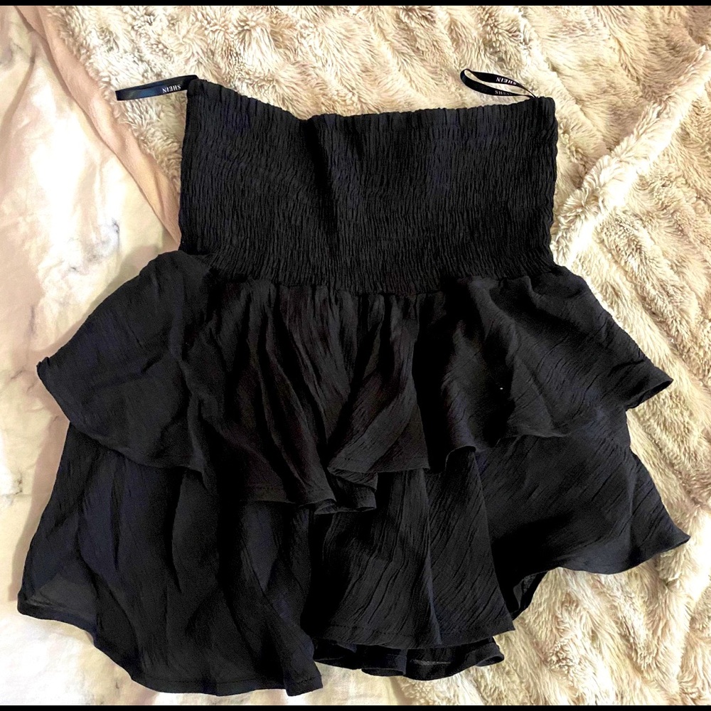 New skirt! Super cute, worn twice!!